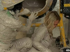 Blondine, Bekleidet, Frau, Natürlich, Natürlichen titten, Dusche, Erotischer film, Ringkampf