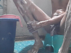 Africano, Bagno, Grande cazzo, Nero, Sega, Indiana, Masturbazione, Solo