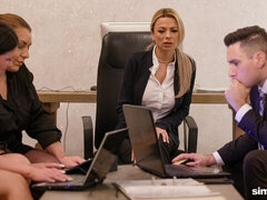 Stor røv, Stor pik, Store bryster, Blondine, Pik sutte, Hundestilling, Mor jeg gerne vil kneppe, Bryster