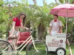 Zadek, Kuřba, Na pejska, Jídlo, Hardcore, Přírodní prsa, Rimjob, Teenka