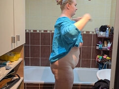 Amatør, Bad, Blond, Par, Hjemmelaget, Naturlige bryster, Fitte, Kone