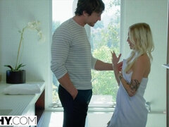 Norte americano a, Anal, Traseiro, Loiroa, Garganta funda, Francêsa, Boquiaberta, Hardcore