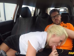 Anal, Store pupper, Kukk suging, Bil, Bakfra, Fingring, Slikking, Synsvinkel