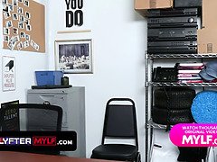 Velký zadek, Velké kozy, Blondýna, Kuřba, Stříkání spermatu, Výprask, Milf žcbp, Ječení