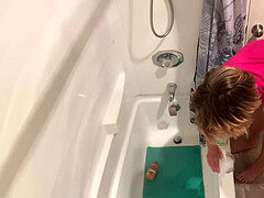 Anale, Bagno, Masturbazione, Piccola