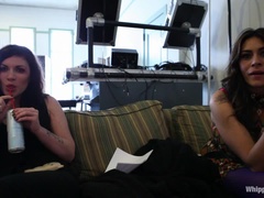 Anal, Fangenskap, Dominerende kvinne, Fingring, Skambelagt, Avstraffelse, Fitte, Slave