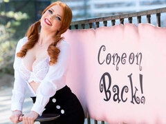 Anal, Culo, Culo grande, Mamada, Estilo perrito, Pelirrojo, Afeitado, Adolescente