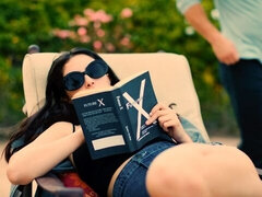 Suihinotto, Ruskeahiuksinen, Takaapäin, Käsihoito, Selkäsauna, Pillu, Ajeltu, Teini