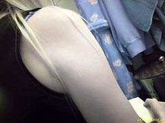 Badeværelse, Spion, Oppe i nederdel, Snugkigger