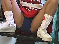 Azijci, Notranji izliv, Retro