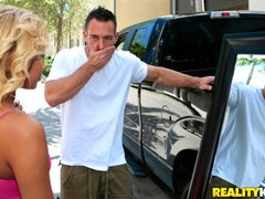 Cul, Gros cul, Blonde, Sucer une bite, En levrette, Branlette thaïlandaise, Mère que j'aimerais baiser, Culottes ou slips