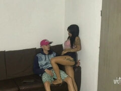 Enthousiasteling, Latijnse vrouw