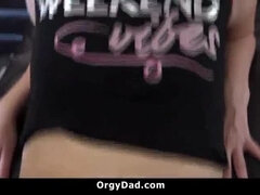 Sucer une bite, Famille, Hard, Hd, Petite femme, Pov, Tabou, Adolescente
