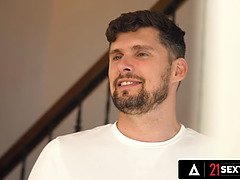 Spermaladung, Kehlenfick, Füsse, Fetisch, Fußfetisch, Fussjob, Zierlich, Rau
