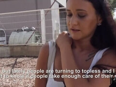 엉덩이, 오랄섹스, 흑갈색 머리, 음경, 목구멍이 막히는, 자연의 가슴, 셀카, 공개적인