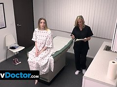 Grosse titten, Blondine, Blasen, Süss, Hd, Unschuldig, Schreiend, Flotter dreier