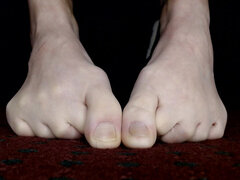 Long Toes Wiggling Toes