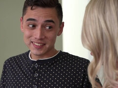 Baben, Blondin, Avsugning, Creampie, Doggystyle, Grupp, Hd, Tonåring