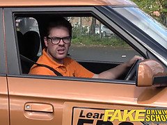 Grosser arsch, Grosse titten, Blasen, Kehlenfick, Reif, Milf, Pov, Realität