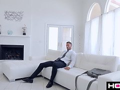 Анальный секс, Большой член, Минет, Брюнетки, Кончили внутрь, Чудовищные размеры, Развязные