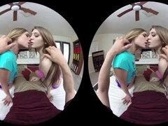 Baben, Stor kuk, Stora tuttar, Brunett, Doggystyle, Hd, Kysser, Naturliga tuttar