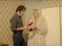 Brigitte Lahaie scene 1 in La Maison des phantasmes (1978)