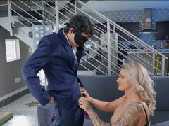 Tette grandi, Da dietro, Figa, Spagnola, Matrigna