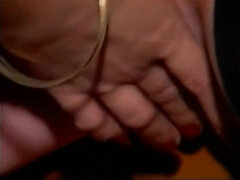 Anaali, Perse, Rintava, Kyrpä, Naamallinen, Äiti, Retro, Vuosikerta