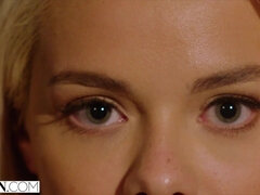 Kuusysi, Isot tissit, Spermaa suussa, Syväkurkku, Facesitting, Käsihoito, Selkäsauna, Tissit