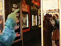 Gesztenyebarna, Erotikus, Régebbi évjáratú pornó