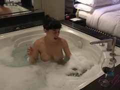 Salle de bains, Noire, Grossier, Petite amie, Culottes ou slips, Fumer, Tatouage, Nénés