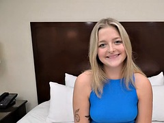 Amateur, Belle grosse femme bgf, Grosse bite, Sucer une bite, Pov, Maigrichonne, Suçant, Nénés