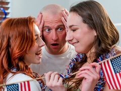 Sucer une bite, Tromperie, En levrette, 2 femmes 1 homme, Seins naturels, Rousse roux, Adolescente, Nénés