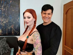 Rumpa, Stora tuttar, Avsugning, Handjobb, Kysser, Milf, Slå, Tatuering