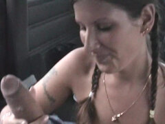Sucer une bite, Bus, Tir de sperme, Branlette thaïlandaise, Hard, Hd, Seins naturels, Laide