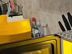 18, Amatéri, Jedlo, Fetiš nôh, Ryšavé, Sólo, Tetovanie, Teenka