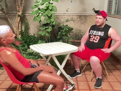 Anal, Gros cul, Sucer une bite, Rondelette, Grosse, Tatouage