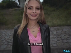 18 jahre, Grosser arsch, Grosser schwanz, Blondine, Blasen, Hundestellung, Pov, Titten