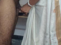 Malayali Aunty Fucking on Office Table with Her Manager