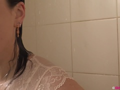 Amber Rose - Wet Look