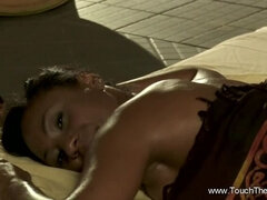Asiatisk, Brunett, Erotisk, Indisk, Instruktion, Massage, Milf, Mamma