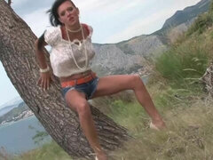 Amatéri, Veľký zadok, Brunetka, Prirodzené prsia, Nahé, Sólo, Stripping, Kozičky