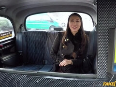 Thick Asian chick with big ass banged in the backseat of a taxi