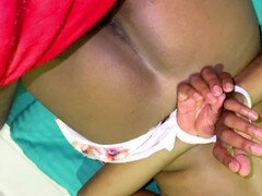 18 let, Obrovský čůrák, Indické, Bradavky, Orgasmus, Drobounká, Nevlastní máma, Teenka