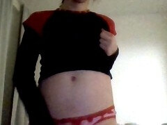 Goth girl Ivy Lust has fun with her hard rod