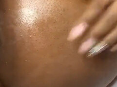 Store smukke kvinder, Sort, Britisk, Give finger, Onani, Mor jeg gerne vil kneppe, Fisse, Vibrator