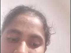 I had emo sex with BD girls and then I let out my pussy juice and see what happens.2025 new video very good