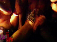 Grosser schwanz, Blasen, Auto, Behaart, Handjob, Latina, Muschi, Flotter dreier