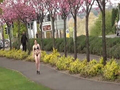 Amateur, Britannique, Brunette brune, Exhib, Masturbation, Public, Rousse roux, Solo