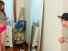 Amatør, Stor kukk, Kukk suging, Bakfra, Naturlige bryster, Tynn, Tenåring, Pupper